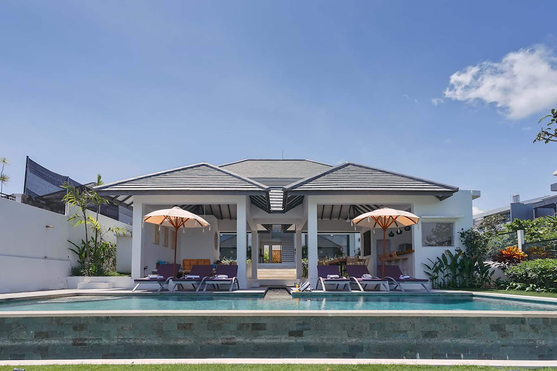 Villa {catalogue.name}